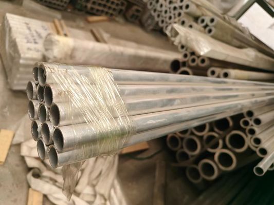 Jasne anodowane profile aluminiowe 6063 z rur aluminiowych